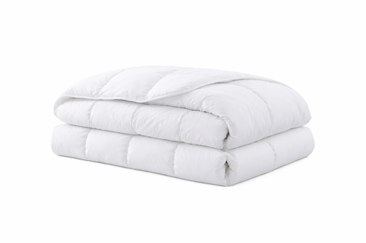 Couette hiver matelassée, chaude et confortable, avec enveloppe 100 % coton, offrant un confort type duvet, adaptée aux lits double